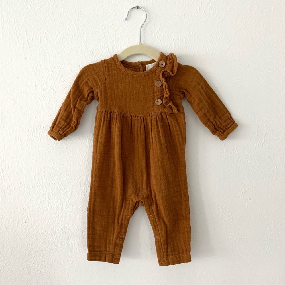 City Mouse 🐭 amber muslin ruffle romper